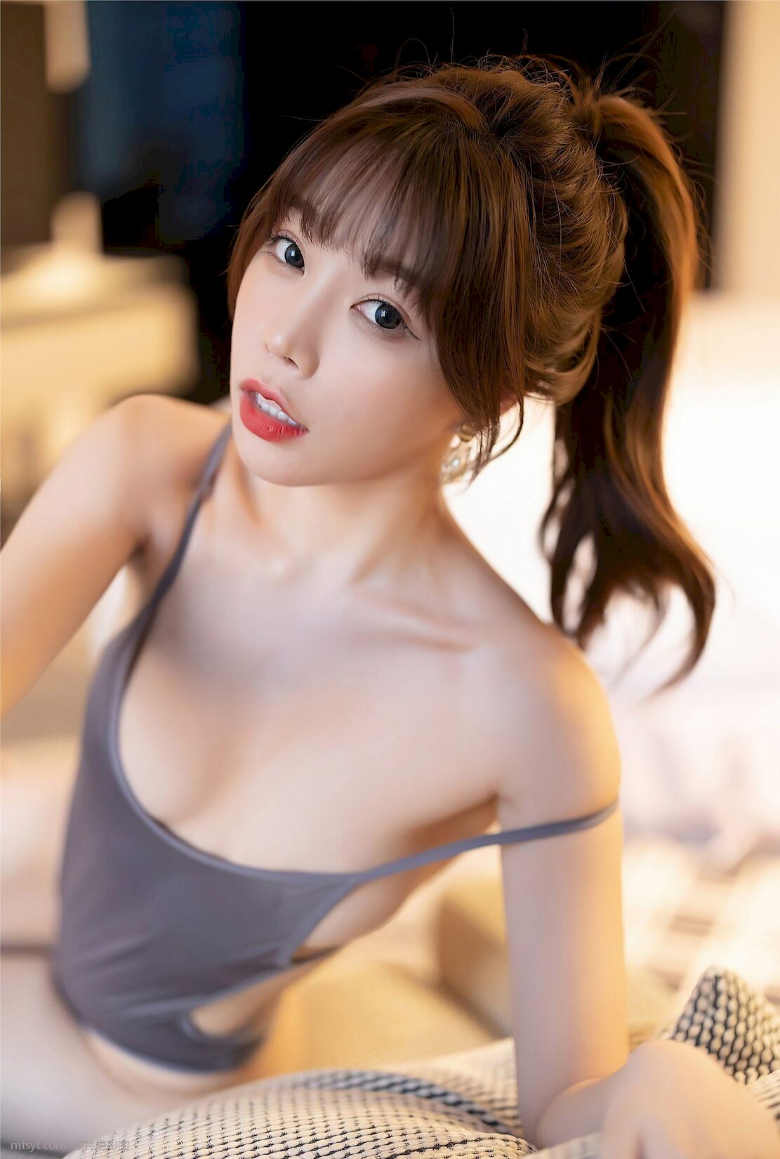  ȻӰ [XIAOYUӰ] ƨ ɫ߲  ģ ֥֥Booty VOL.805 ɫ˿ P.1 