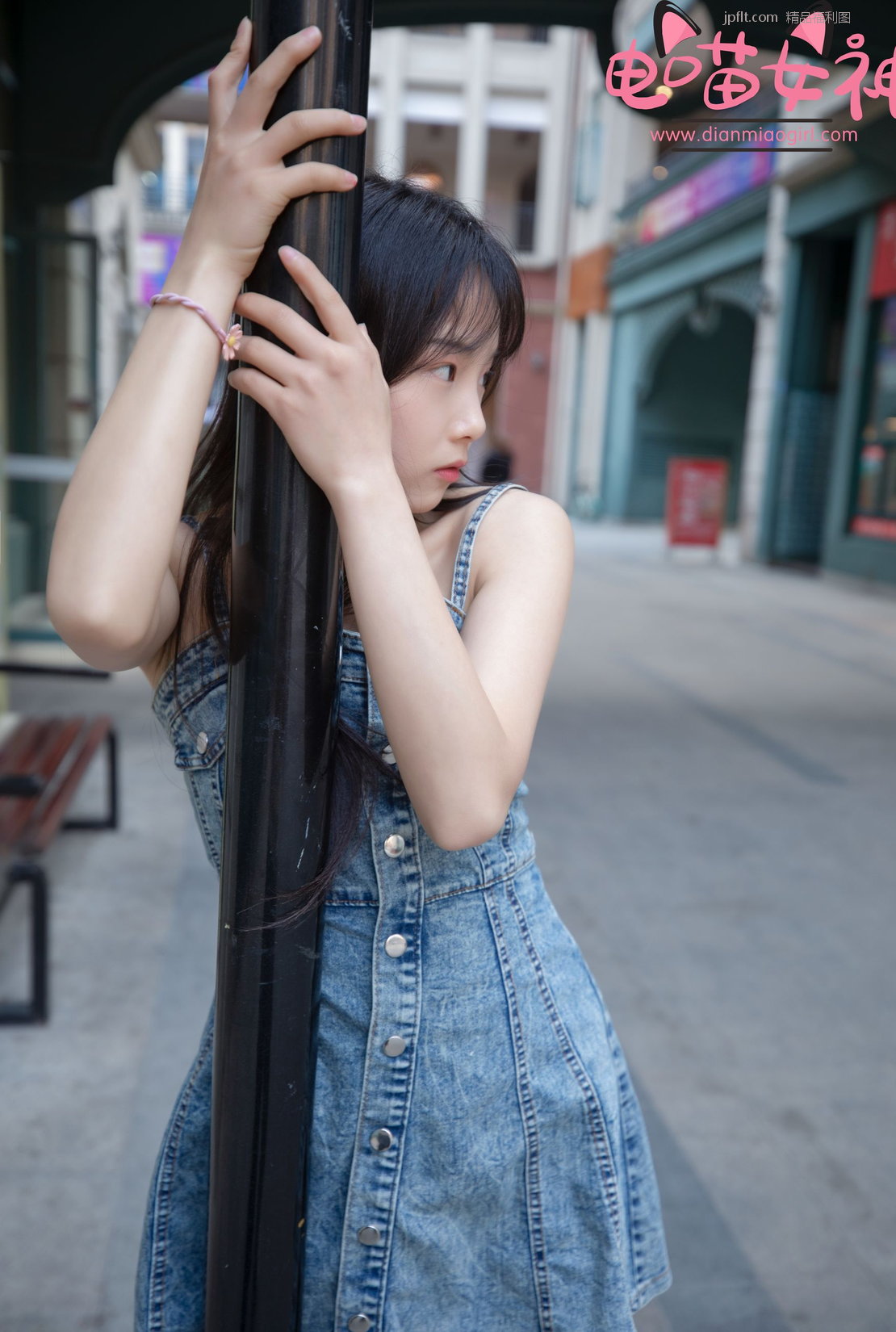 Ψ Ů СЬ/71P ] [Coser P.1 