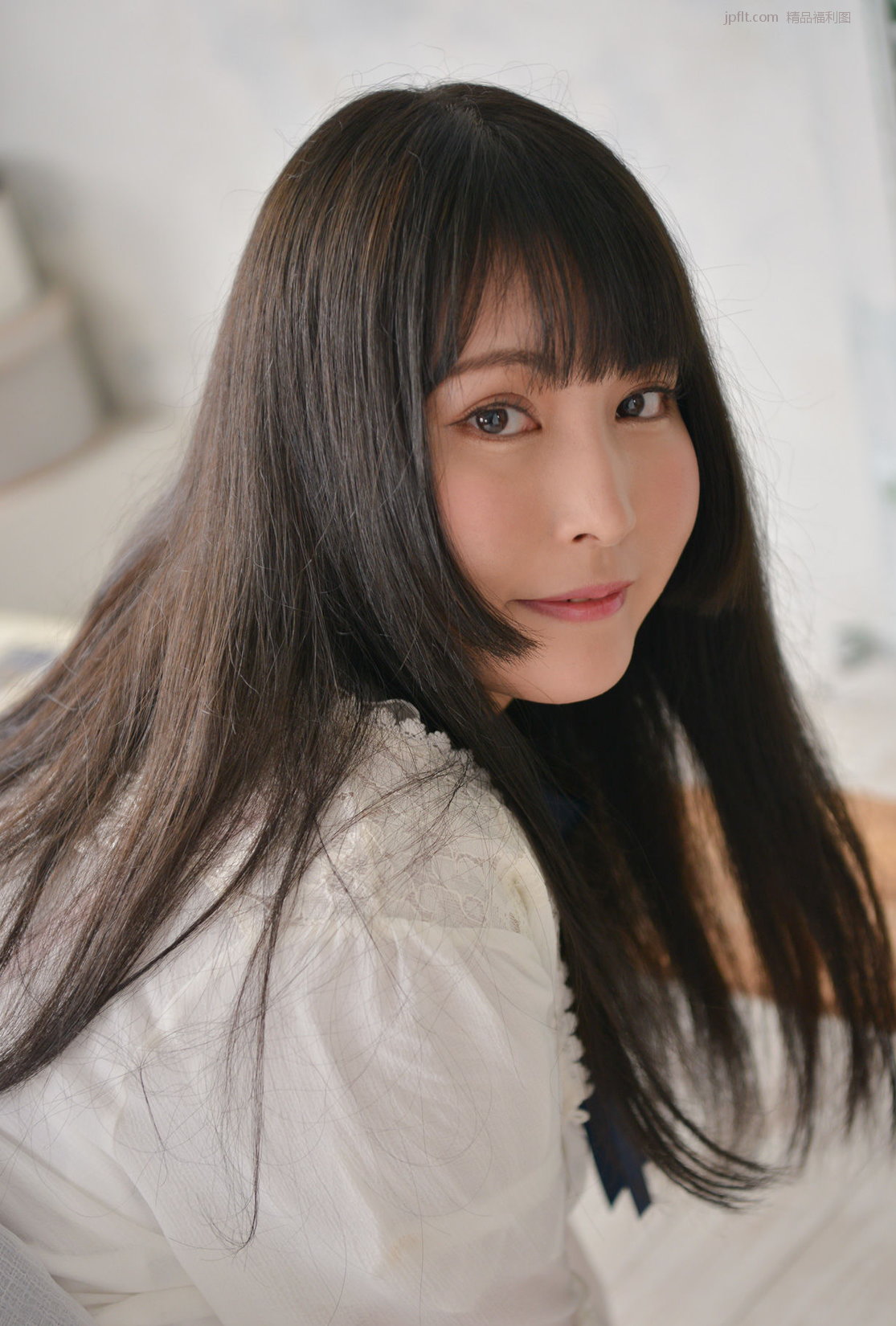 Fujino  Photoset ˤꤢ Yuria 5/69P [ϺLOVEPOPд]  ѩŮ P.11