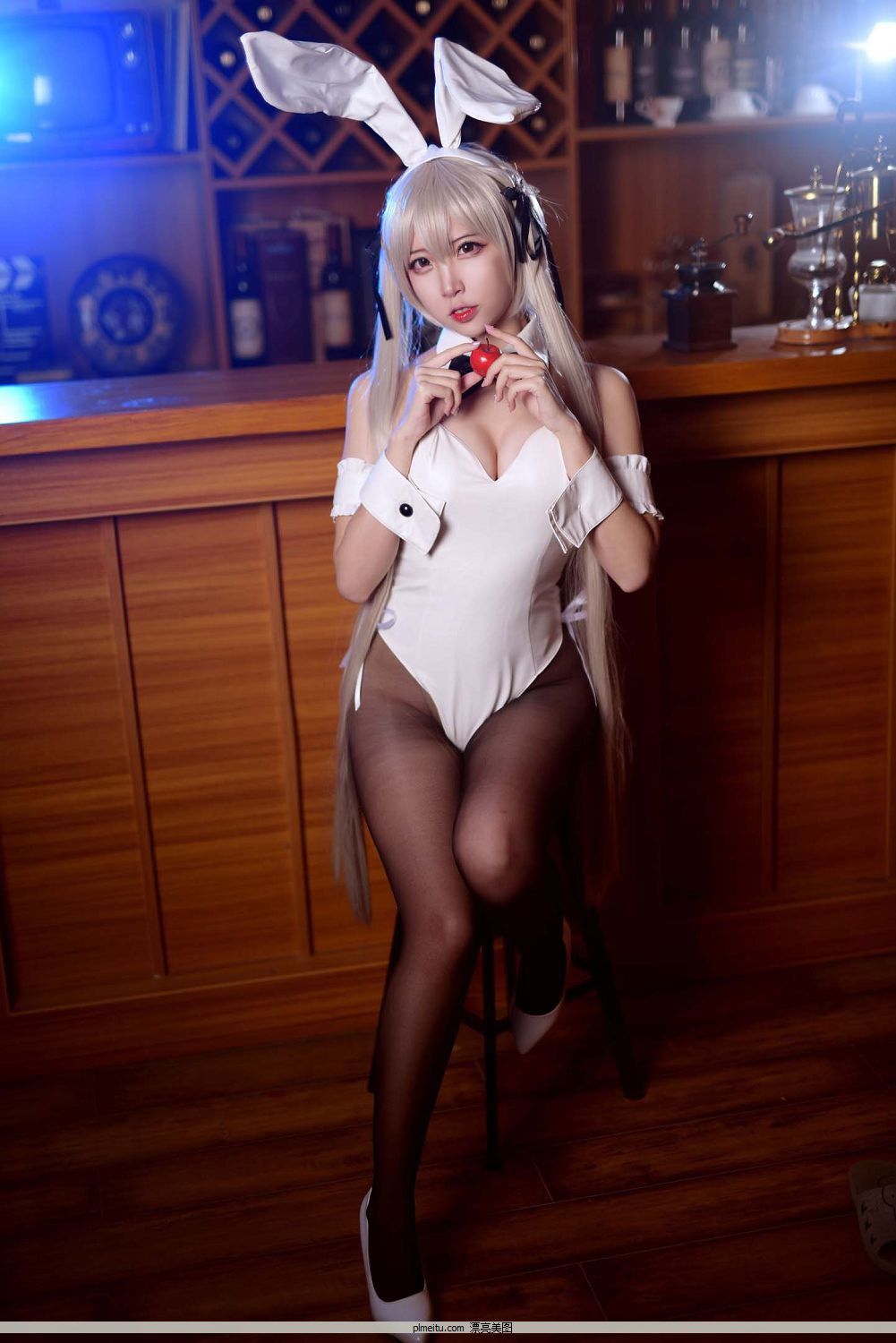 ] 52 [Coser Nisa Ů P.1 